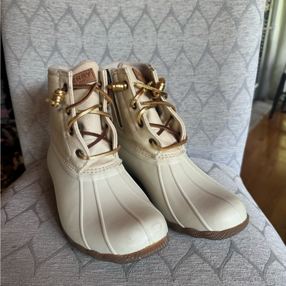 Sperry 8 Winter Rain Boots Waterproof